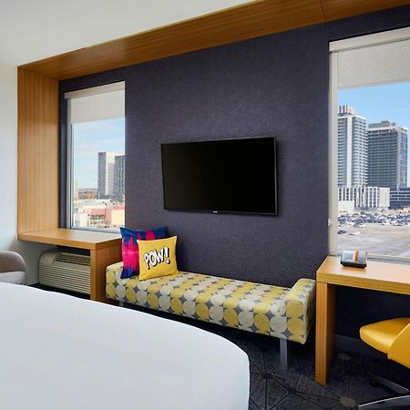 Aloft Vaughan Mills Exterior photo